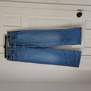 Levi's Ribcage Bootcut Cropped Jean